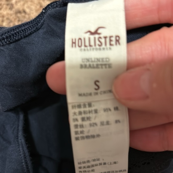Hollister navy blue bra size small - Picture 4 of 4